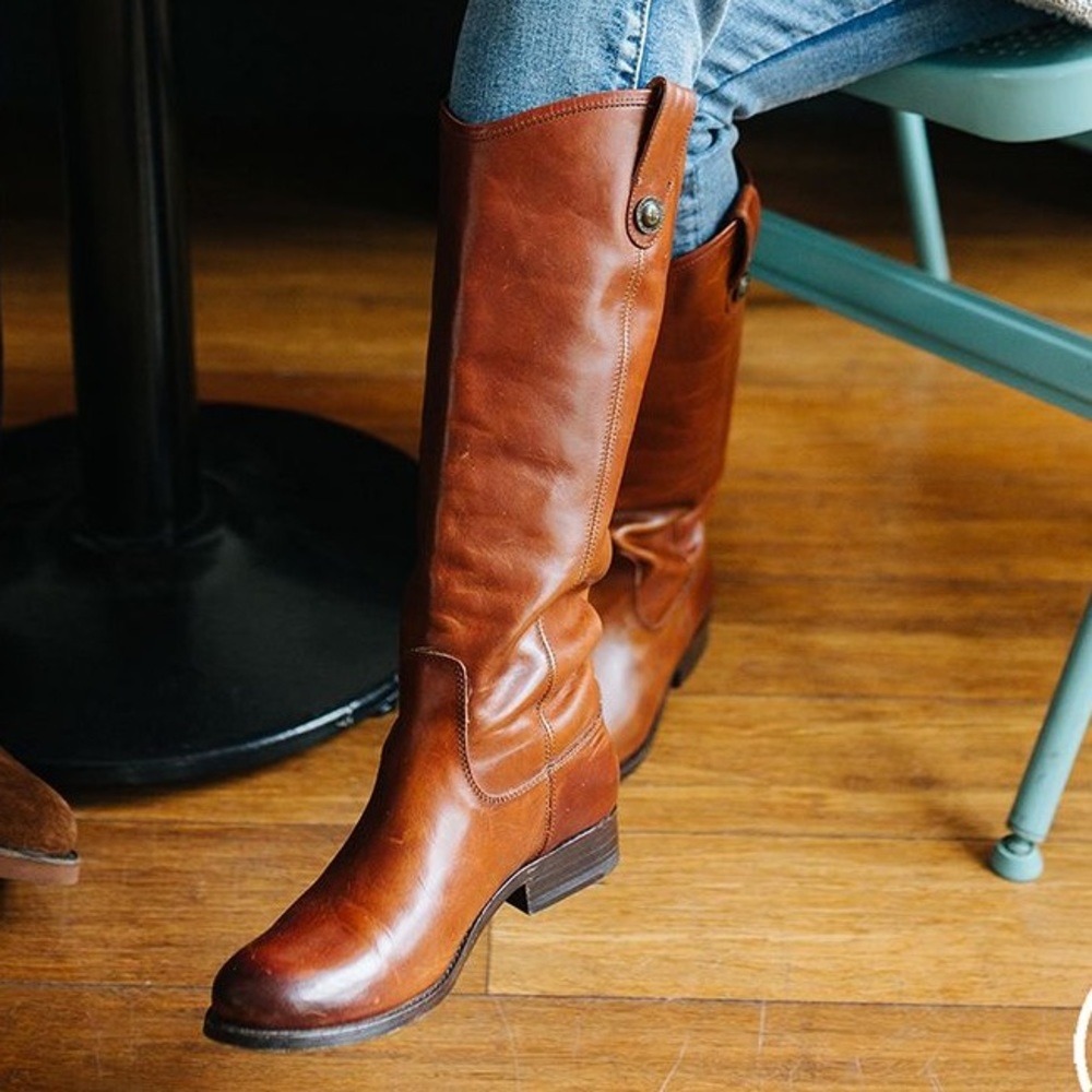 COPY - 🎉FINAL SALE🎉 NWT Frye Leather Melissa Button Riding Boots